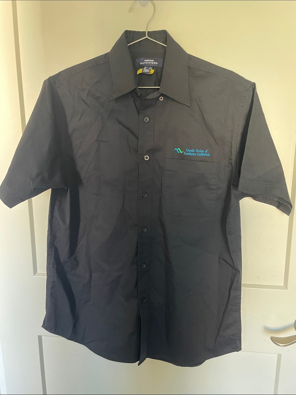 Lands' End Black Short-Sleeve Button-Down Shirt with Teal Embroidered Logo